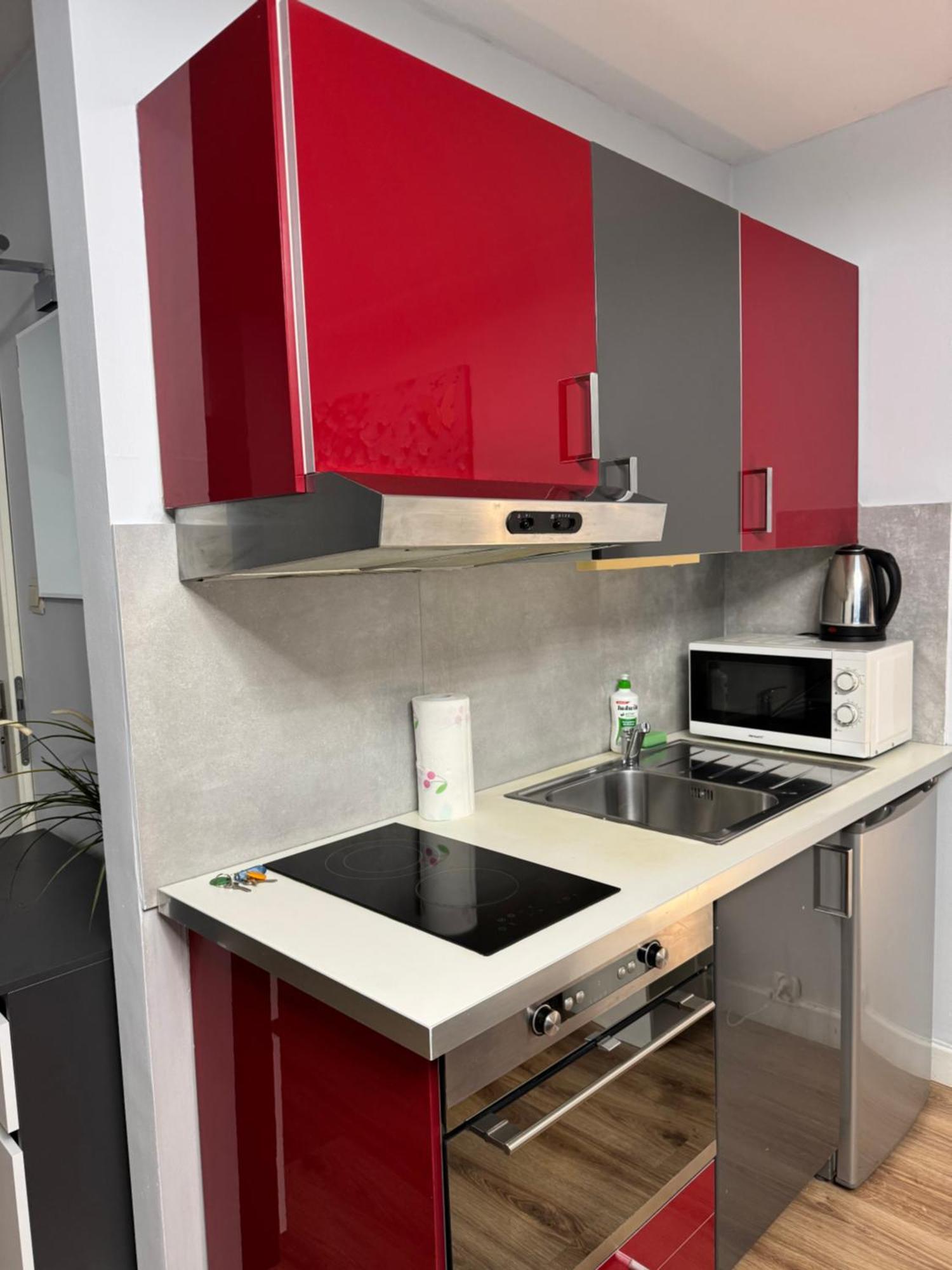 Coser Apartamenty Metro Onz Varšava Exteriér fotografie